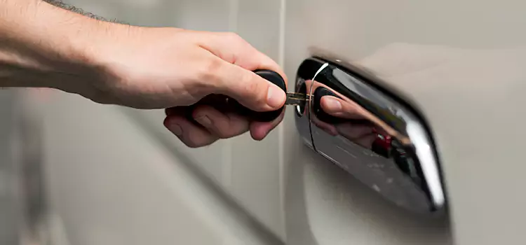 Why Choose Our Auto Locksmith Team in Avon Lake, OH?